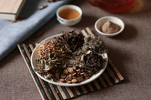 身体晚上如何排毒 晚上最佳排毒时间表