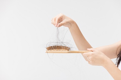 最有效的乌发配方 分享五种乌发中药配方