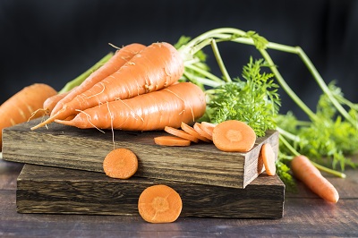 白头发最怕三种蔬菜 多吃这些蔬菜改善白发