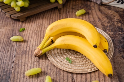 一吃就拉屎的水果 选对三种水果排便畅通无阻