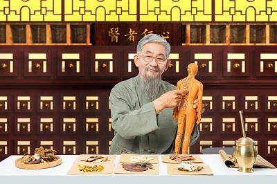 一个动作打通胃经 可调脾健胃祛痰除湿